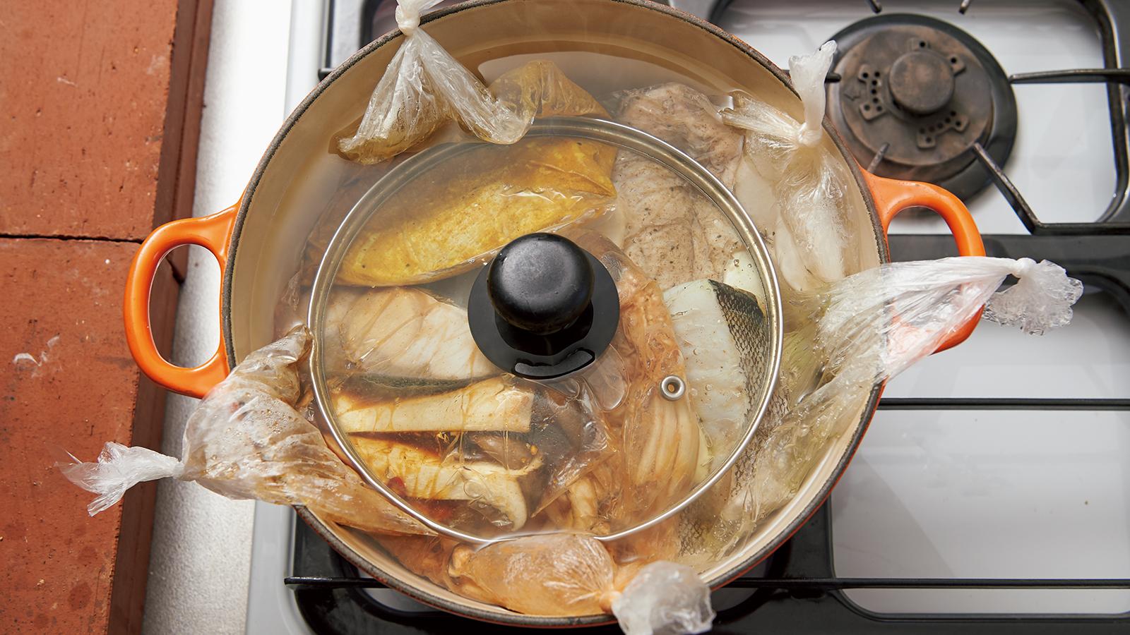 一気に5品を作り置き！ 栄養を逃さない真空調理でお手軽レシピ