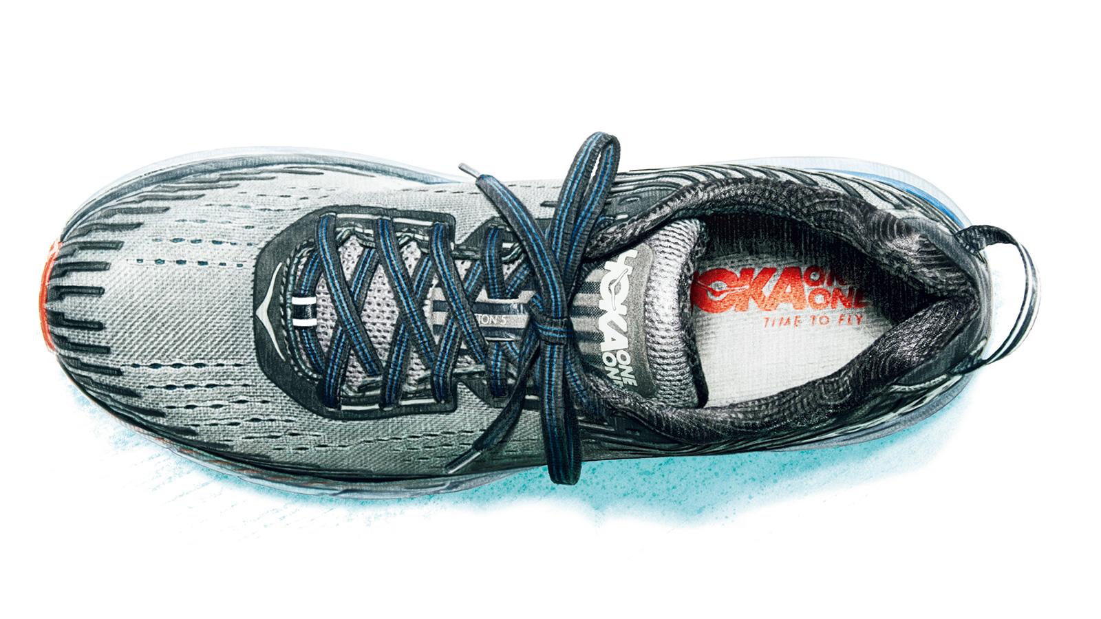 〈HOKA ONE ONE〉を履くと、あれ、足が前に出てしまう！