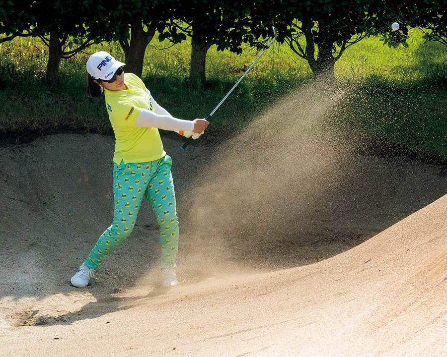 プロゴルフ選手・比嘉真美子「1打でも少なく、1つでも上へ。この気持ちを大切にしていきたい」