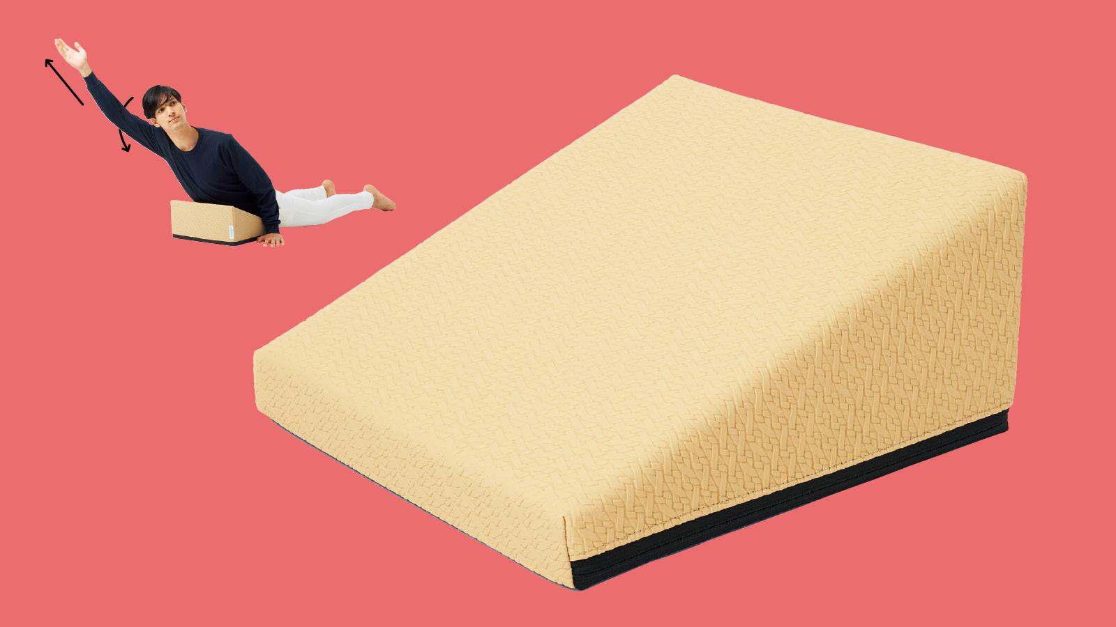 肩こり・腰痛の改善には、ストレッチクッションはこう使う！