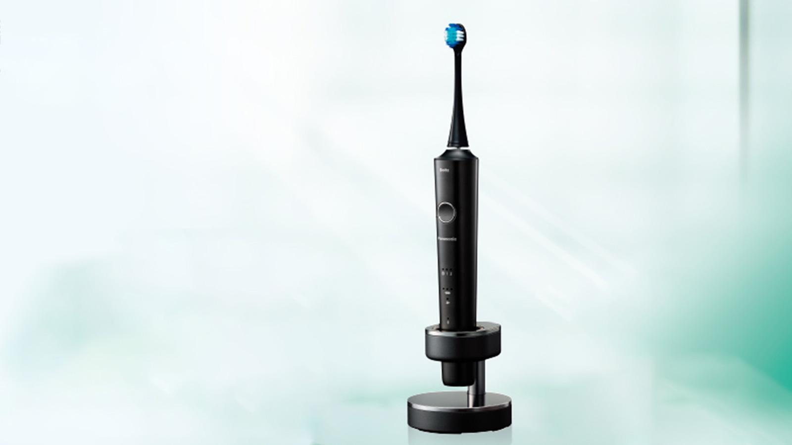 歯磨きの精度と効率、速度を両立。《ドルツ》だから実現できたＷ音波振動は爽快！