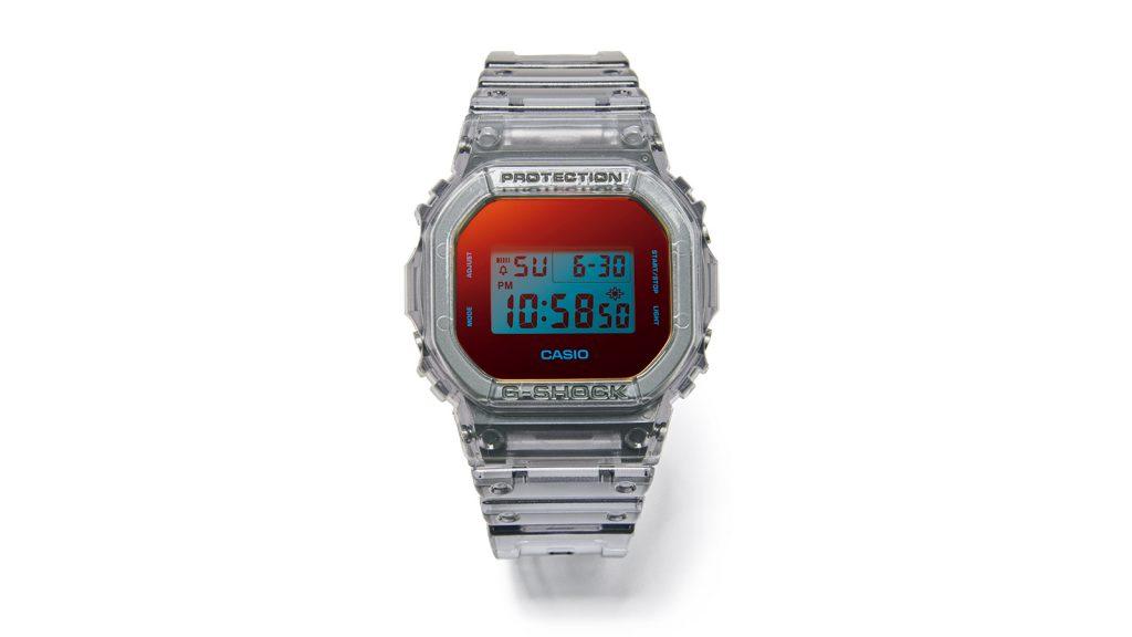 脱げるカラダに〈G-SHOCK〉のニューモデルを