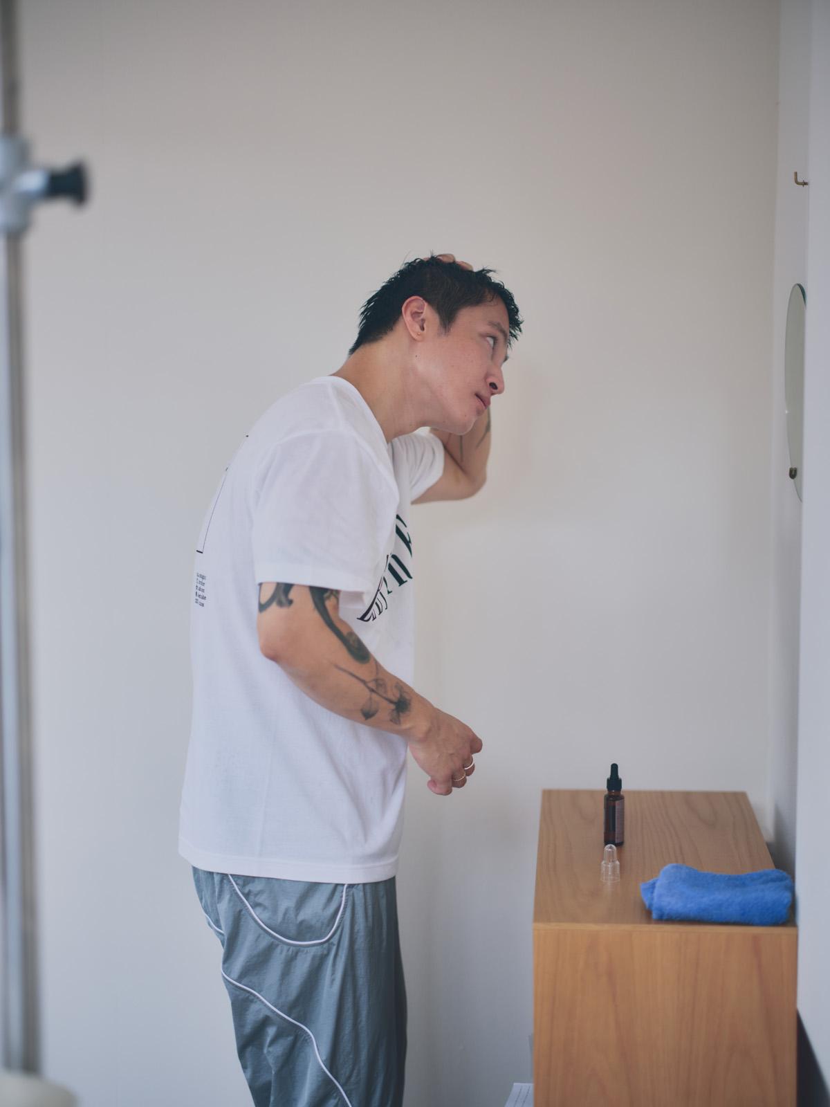 パティシエ・鶴見昂さんの、ピラティスに欠かせないケアアイテム。｜ささやかだけど、大事なこと。 vol.2