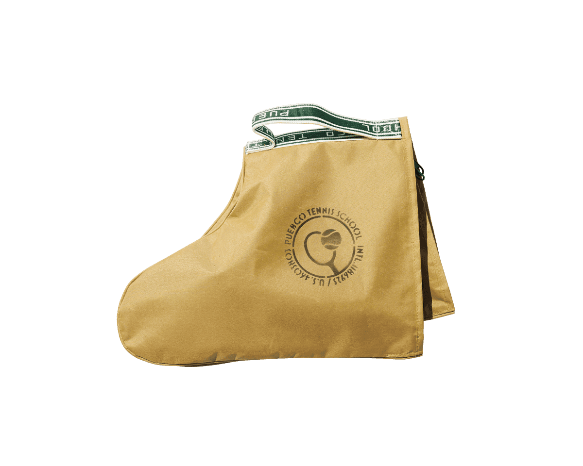 個別収納で汚さない、傷つけない。〈PUEBCO〉のシューズケース。