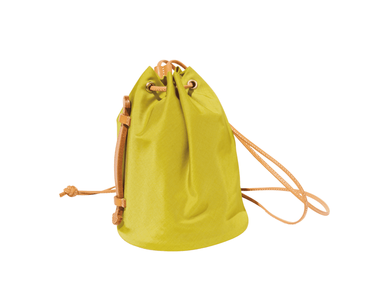 〈AURALEE MADE BY AETA〉のショルダーバッグ。