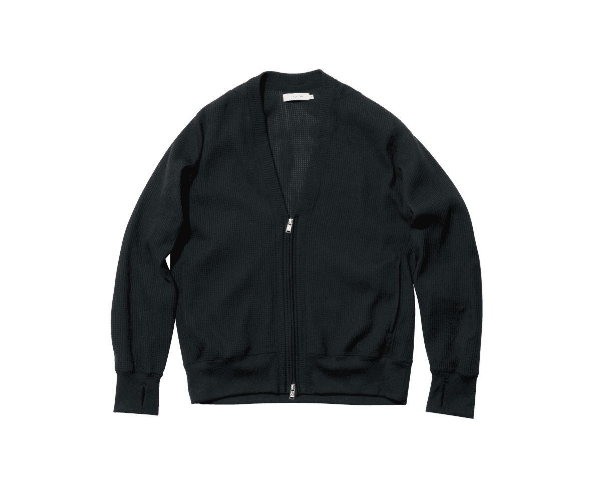 〈nonnative〉のカーディガン。