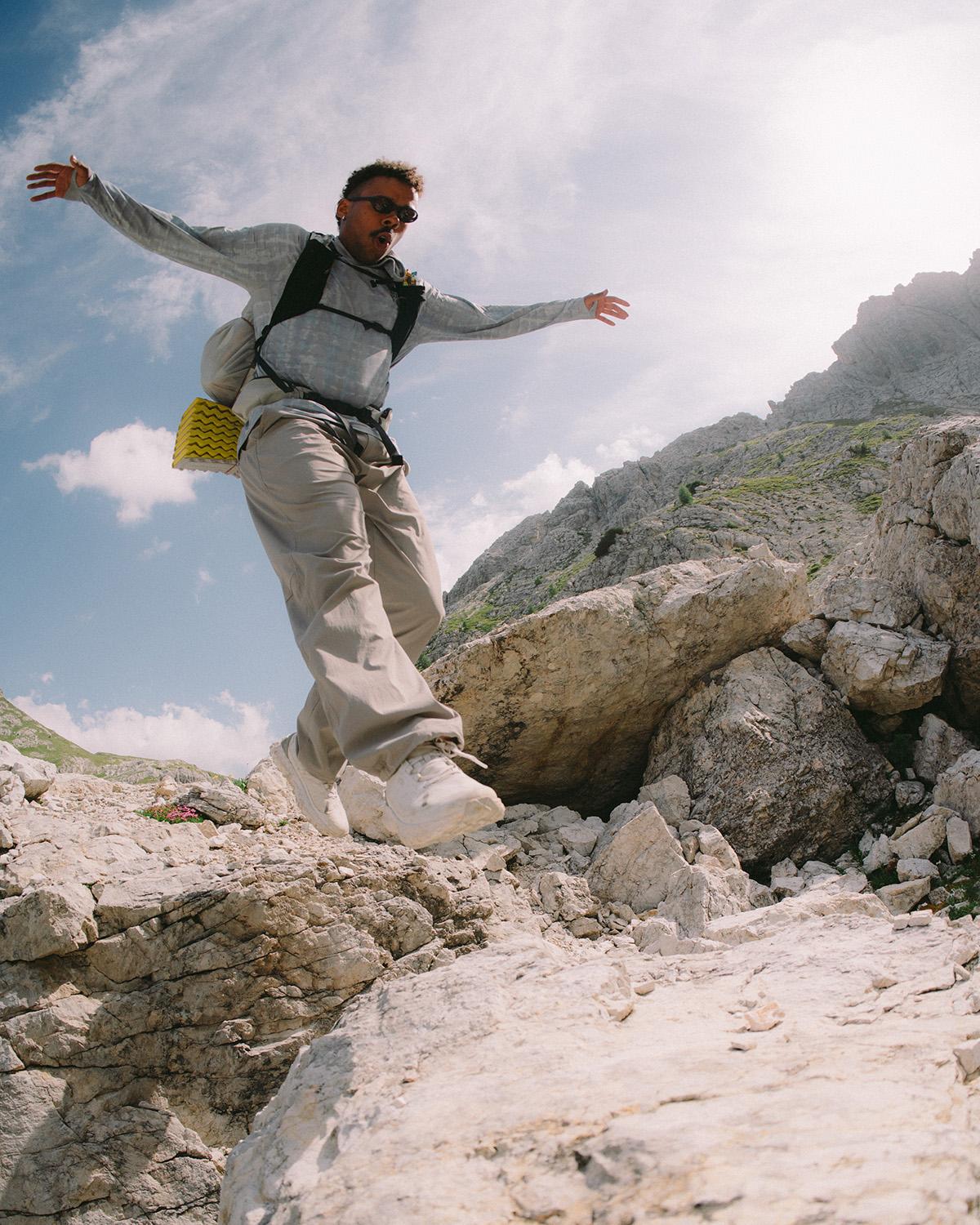 S26_LightnessOfBeing_@steeplearninggroup___DSC1234