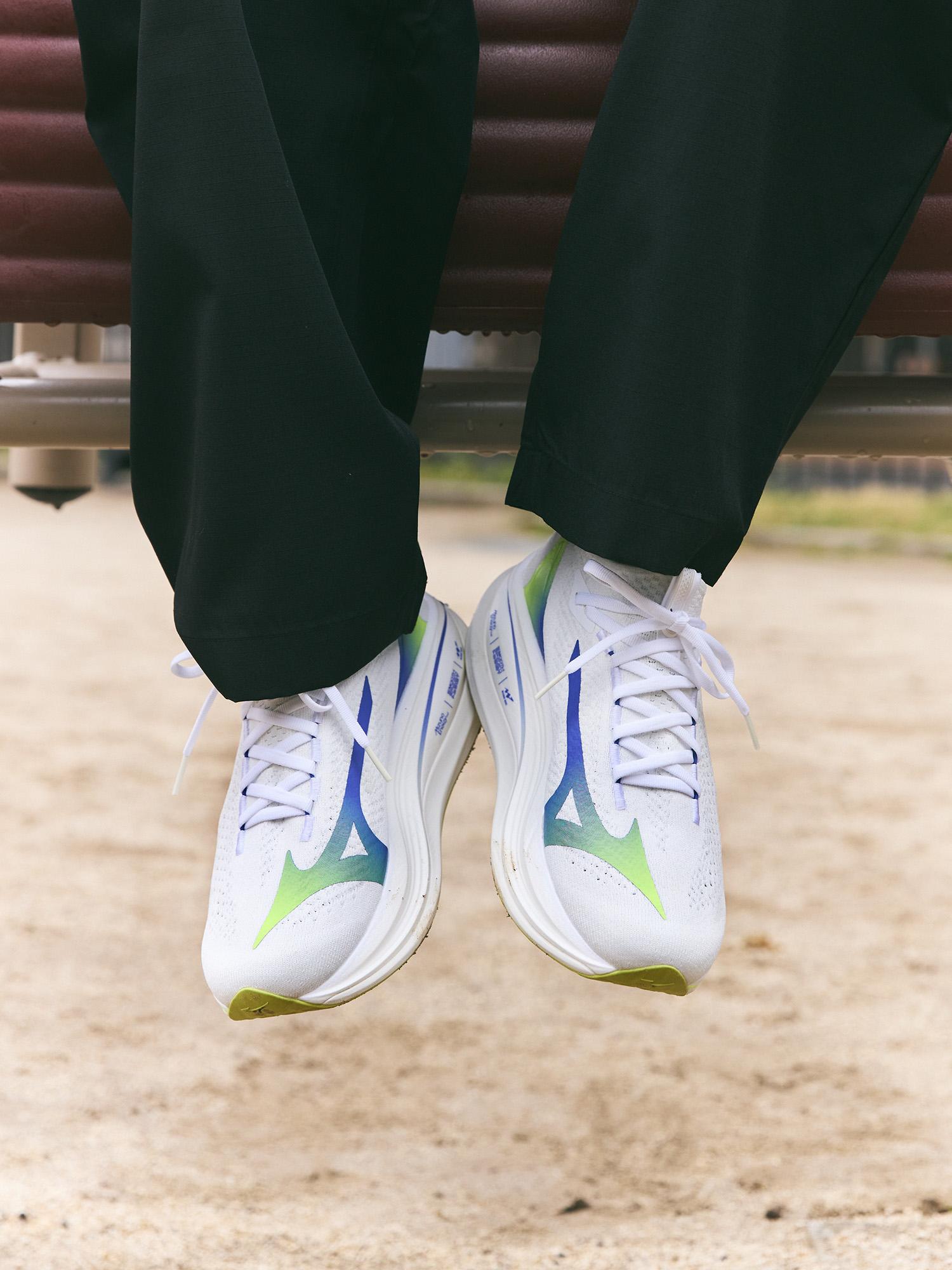 〈MIZUNO〉の《ネオ ビスタ2》｜これ、履きたい。