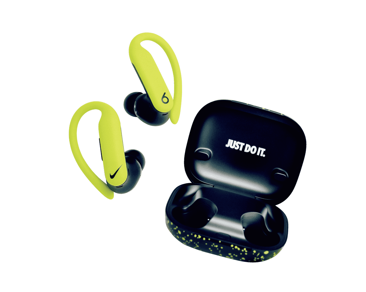 耳元に“JUST DO IT.”を。〈BEATS × NIKE〉のワークアウトイヤホン。