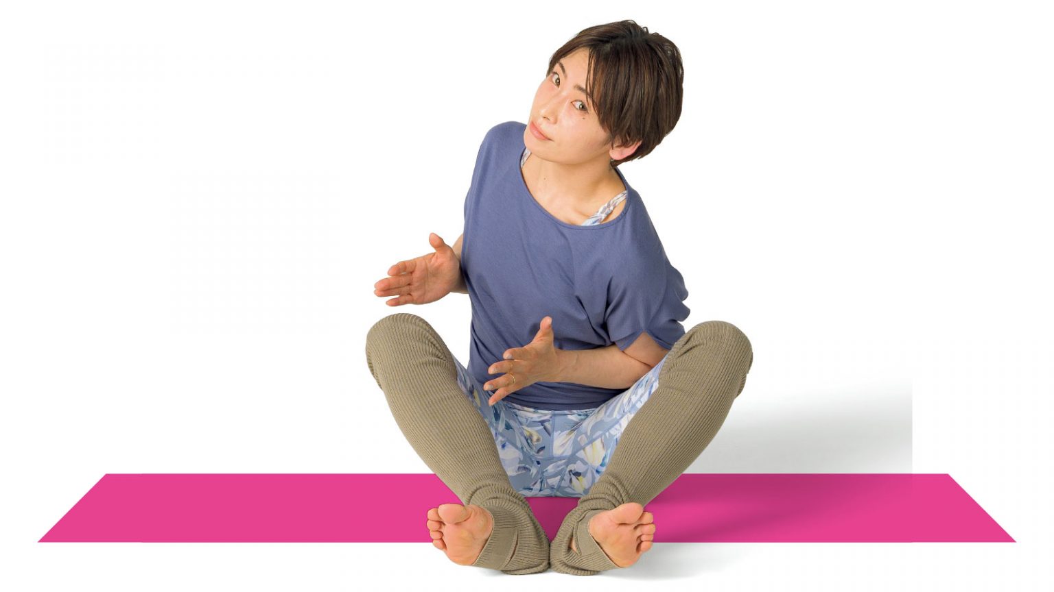 ランブルローラー ミドル ネイビー色 ほぐピラ 星野由香さん 38-0025-1536x864.jpg