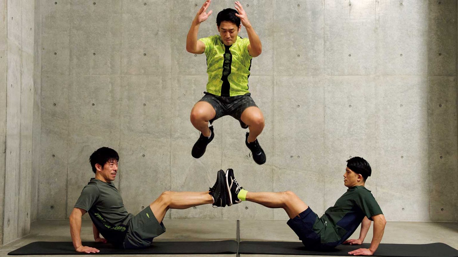 友達トレーニング BFP10%塾」特別企画・ガシガシ着られる高機能〈TIGORA〉で「なかま」HIIT！