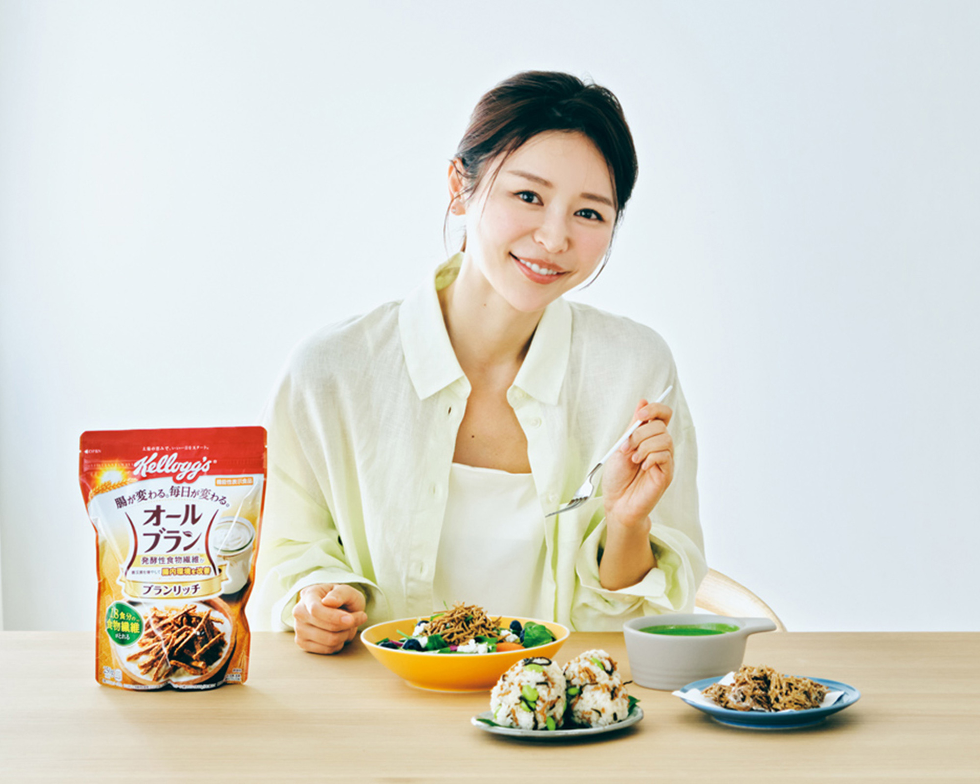 栄養補助食品　美人スタイル 加治ひとみさんも体感。今日もスッキリを実現する《オールブラン》の