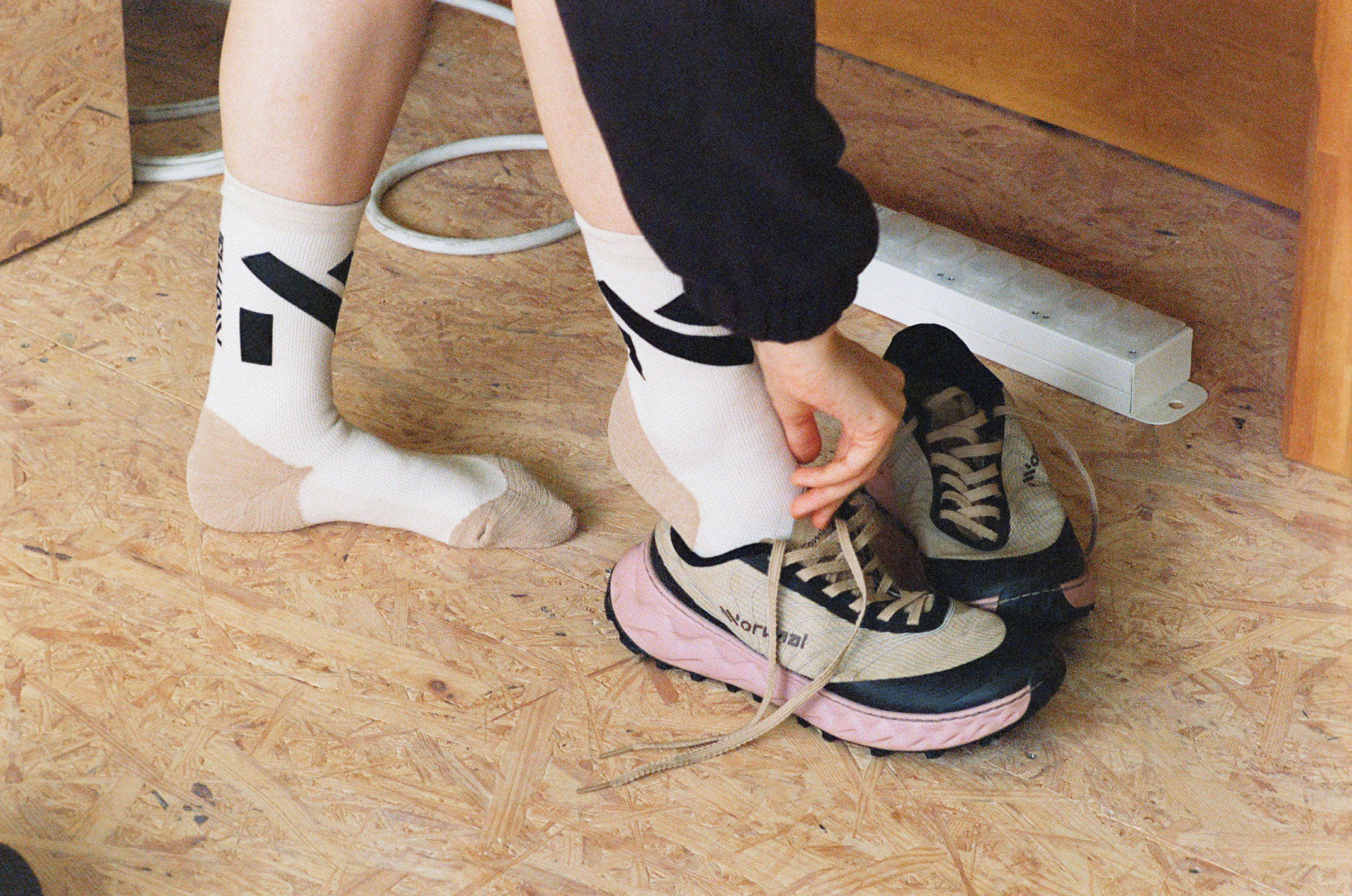 adidas by STELLA McCARTNEY〉の《アースライト2.0》｜履きたい、走りたい