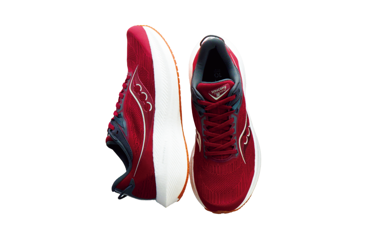 SAUCONY《TRIUMPH 21》