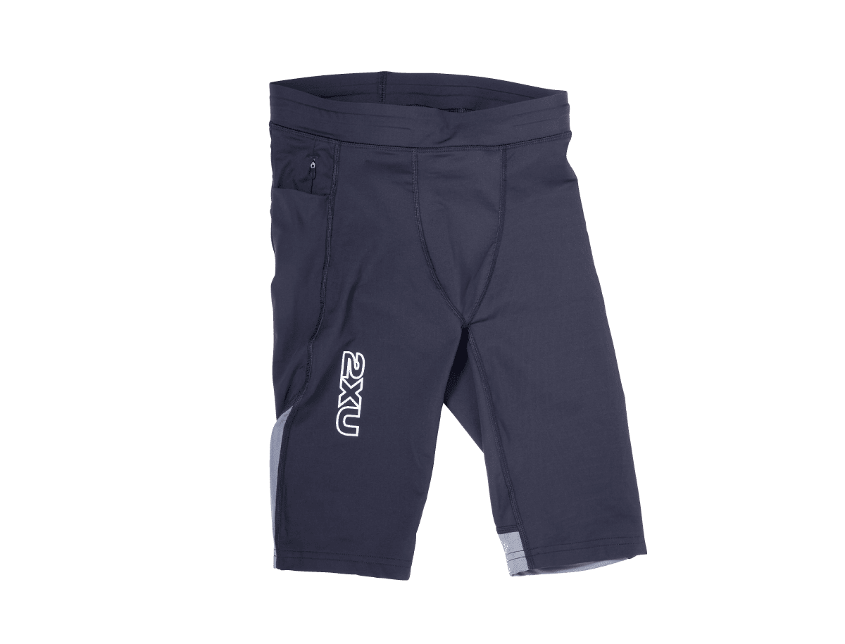 〈2XU〉ライトスピード リアクトコンプレッションショート