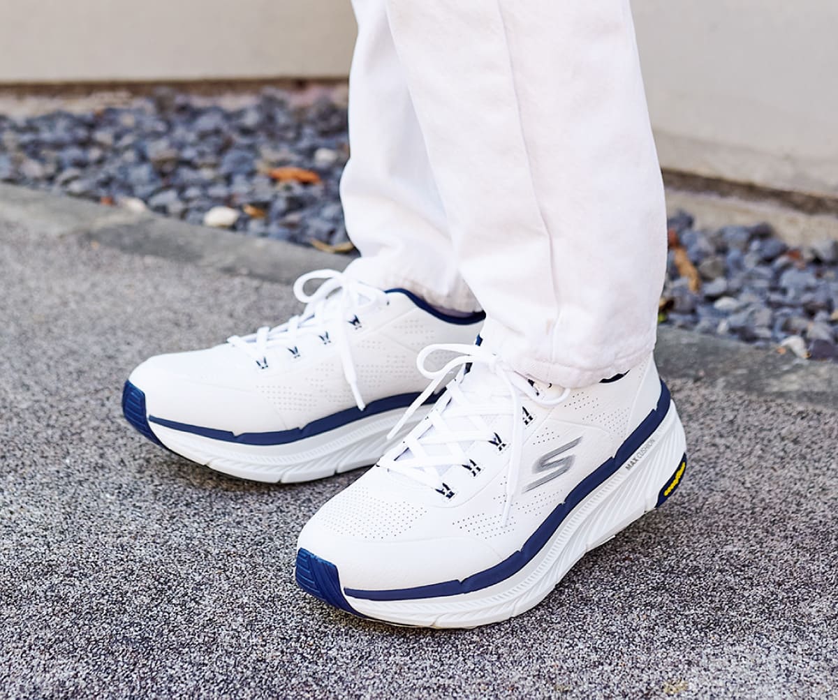 《SKECHERS Max Cushioning Premier 2.0-Lucid 2》