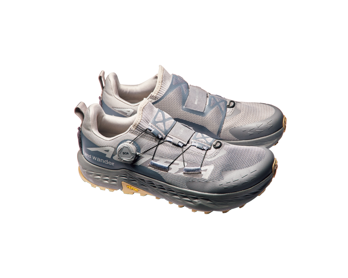 山を下りても上品な佇まい。〈Altra × and wander〉のトレイルランニングシューズ。
