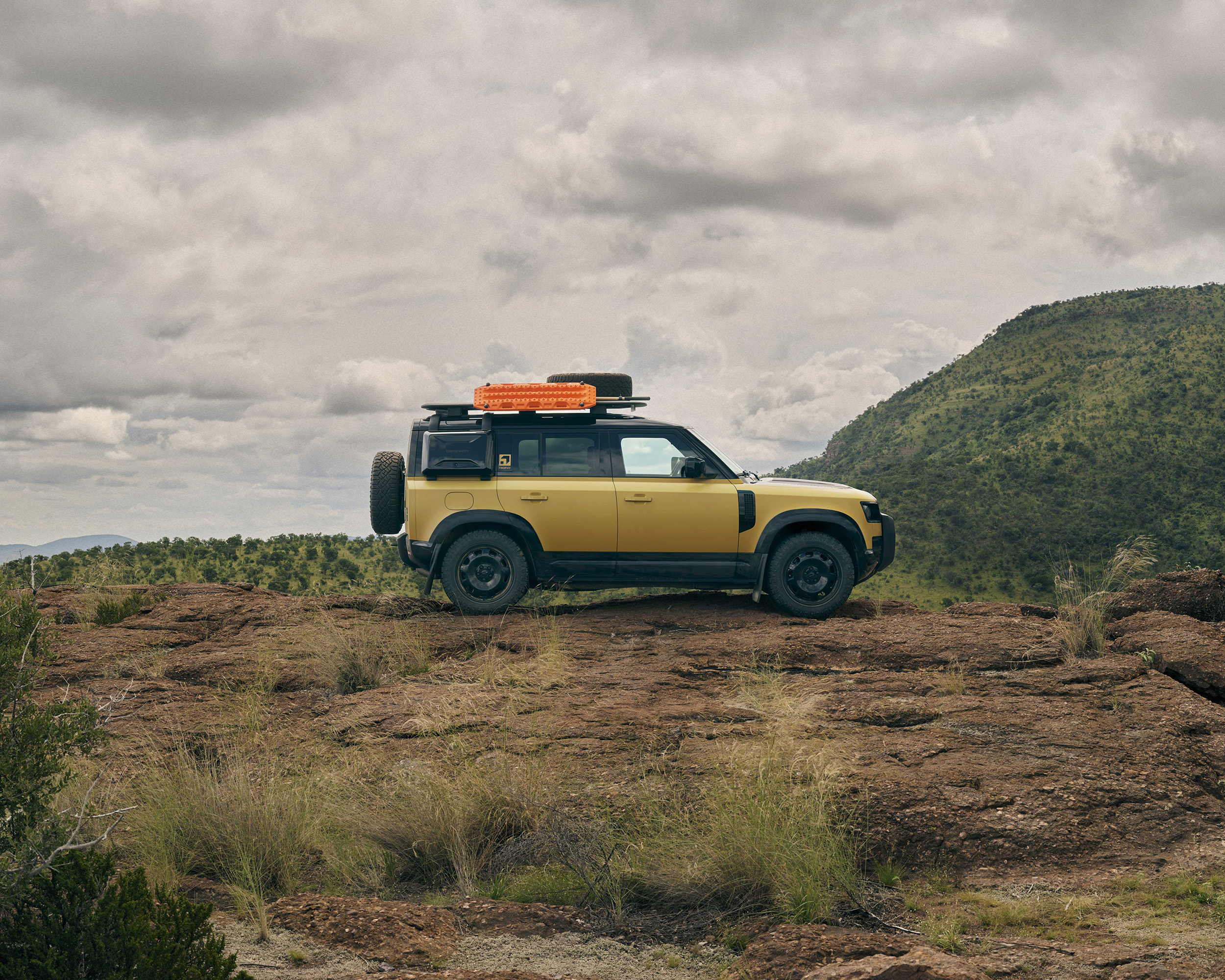 [PR]アフリカで〈DEFENDER〉と冒険してみない？ 『ディフェンダー・トロフィー』に挑む参加者を募集中！