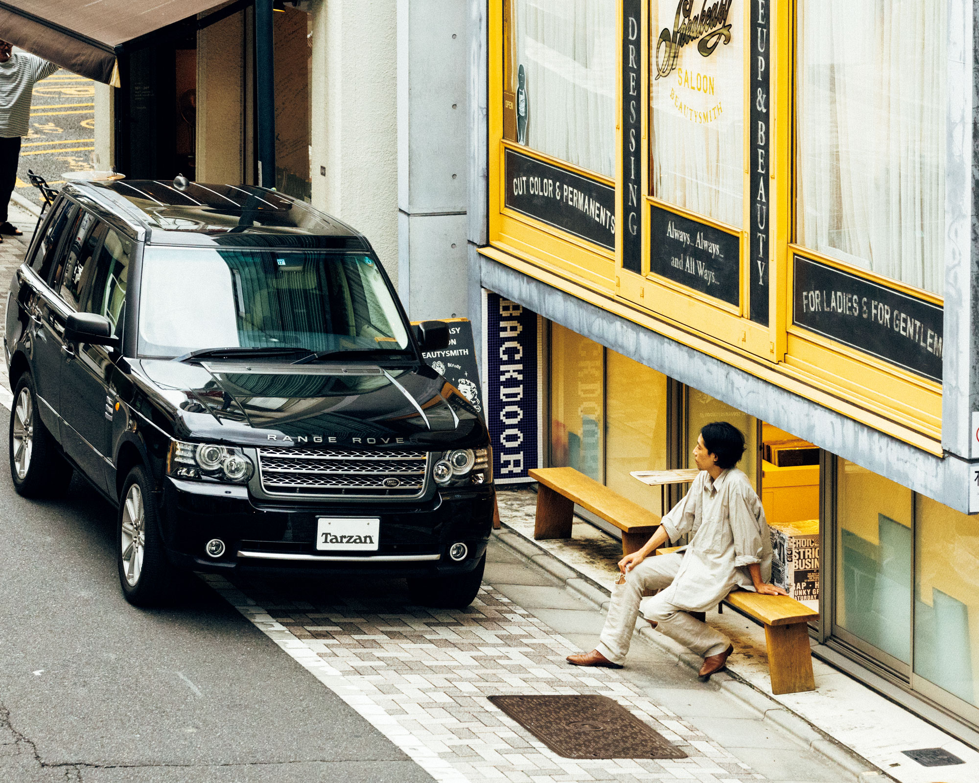 〈SUPPLY/BACKDOOR〉共同オーナー・深味翔が選ぶ愛車《ランドローバー RANGE ROVER VOGUE》