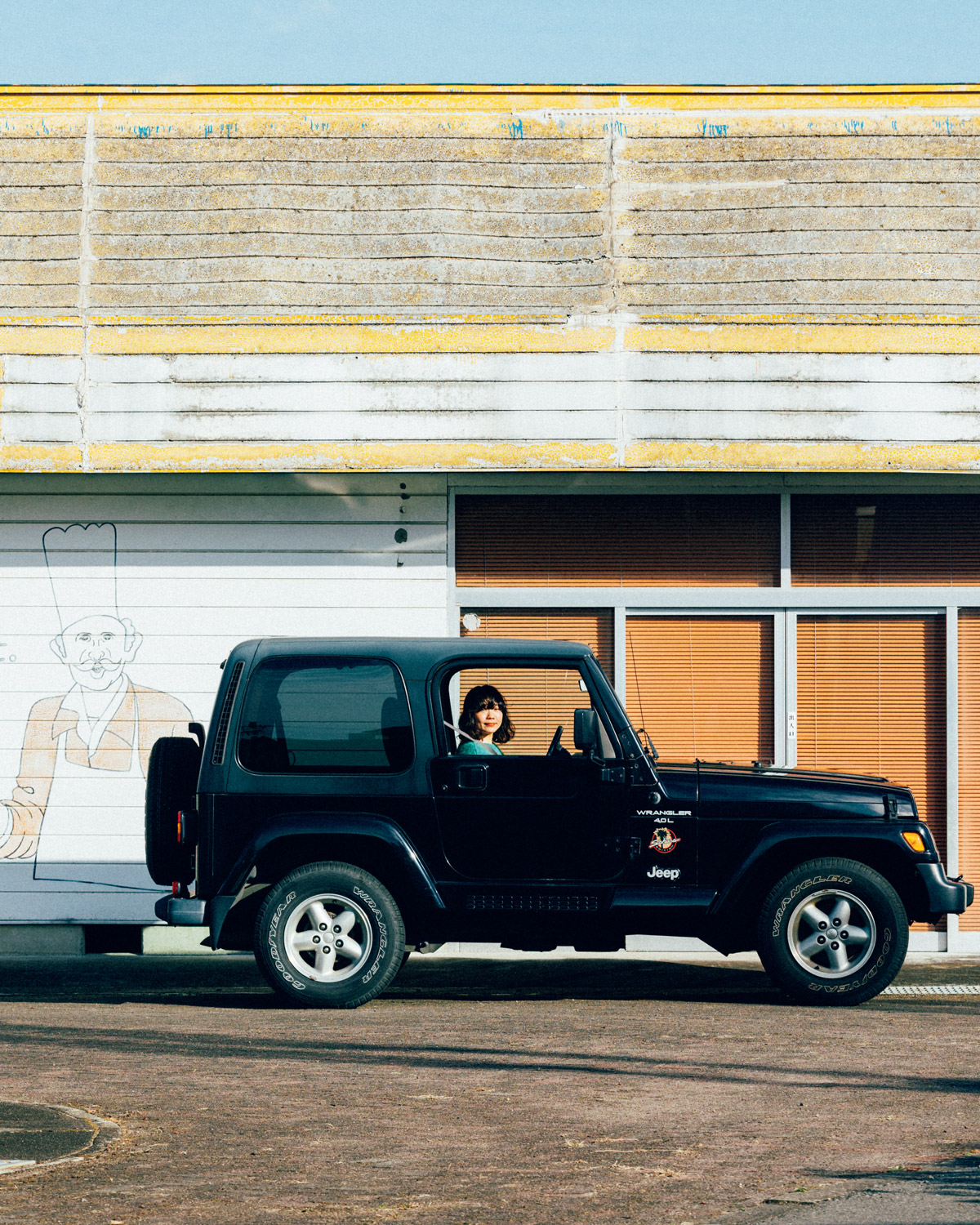 〈zingzing〉オーナー・石関智美が選ぶ愛車《ジープラングラーTJ40H SAHARA》