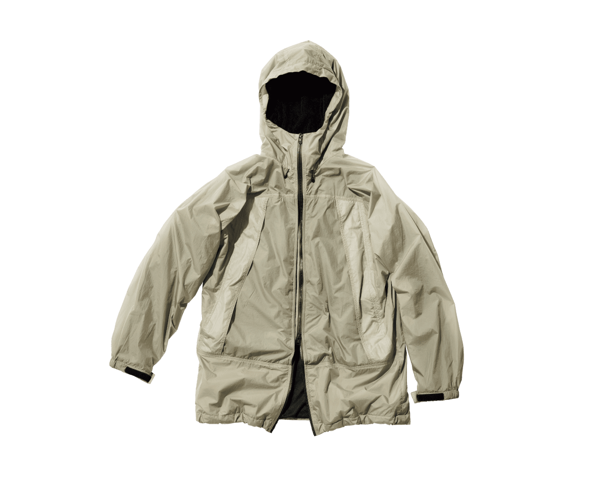 完全無欠の“着るバッグ”。〈UNTRACK 〉のジャケット。