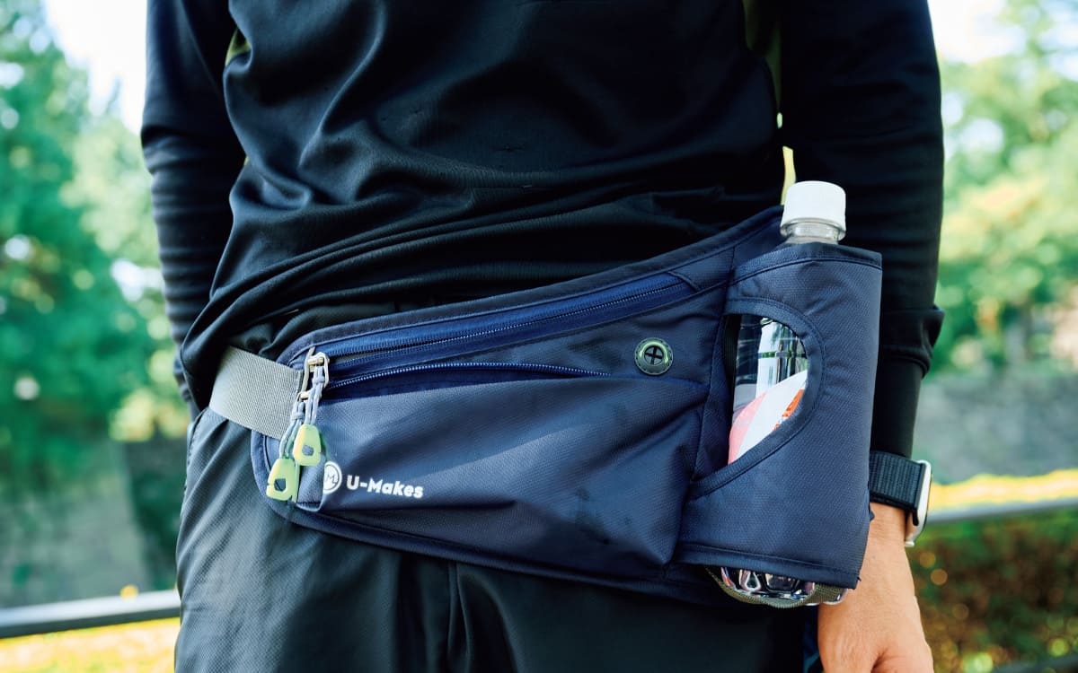 腰に巻くタイプのポーチ