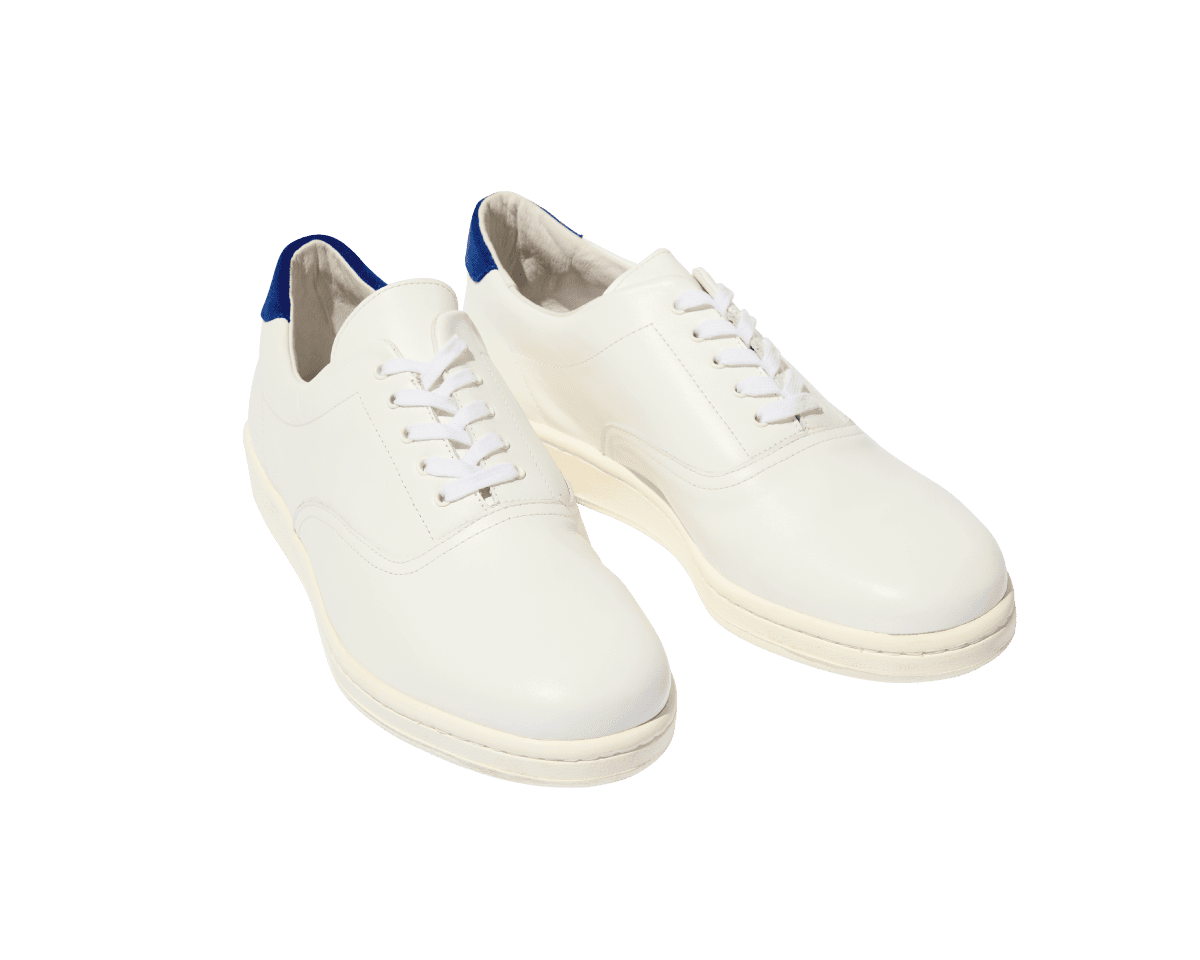 古き良きテニスの品性と美しさ。〈REPRODUCTION OF FOUND × L'ÉCHOPPE〉のスニーカー。