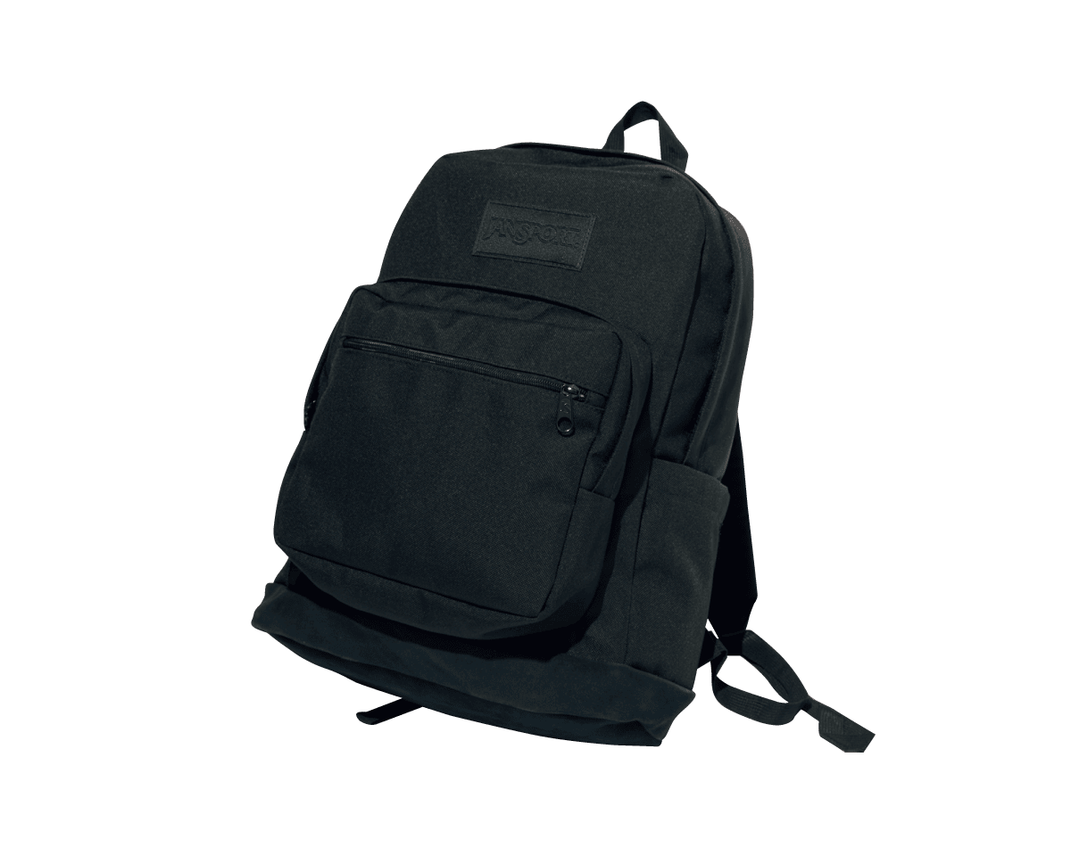 ビジネスにも使えるオールブラック。〈JANSPORT〉のバックパック。