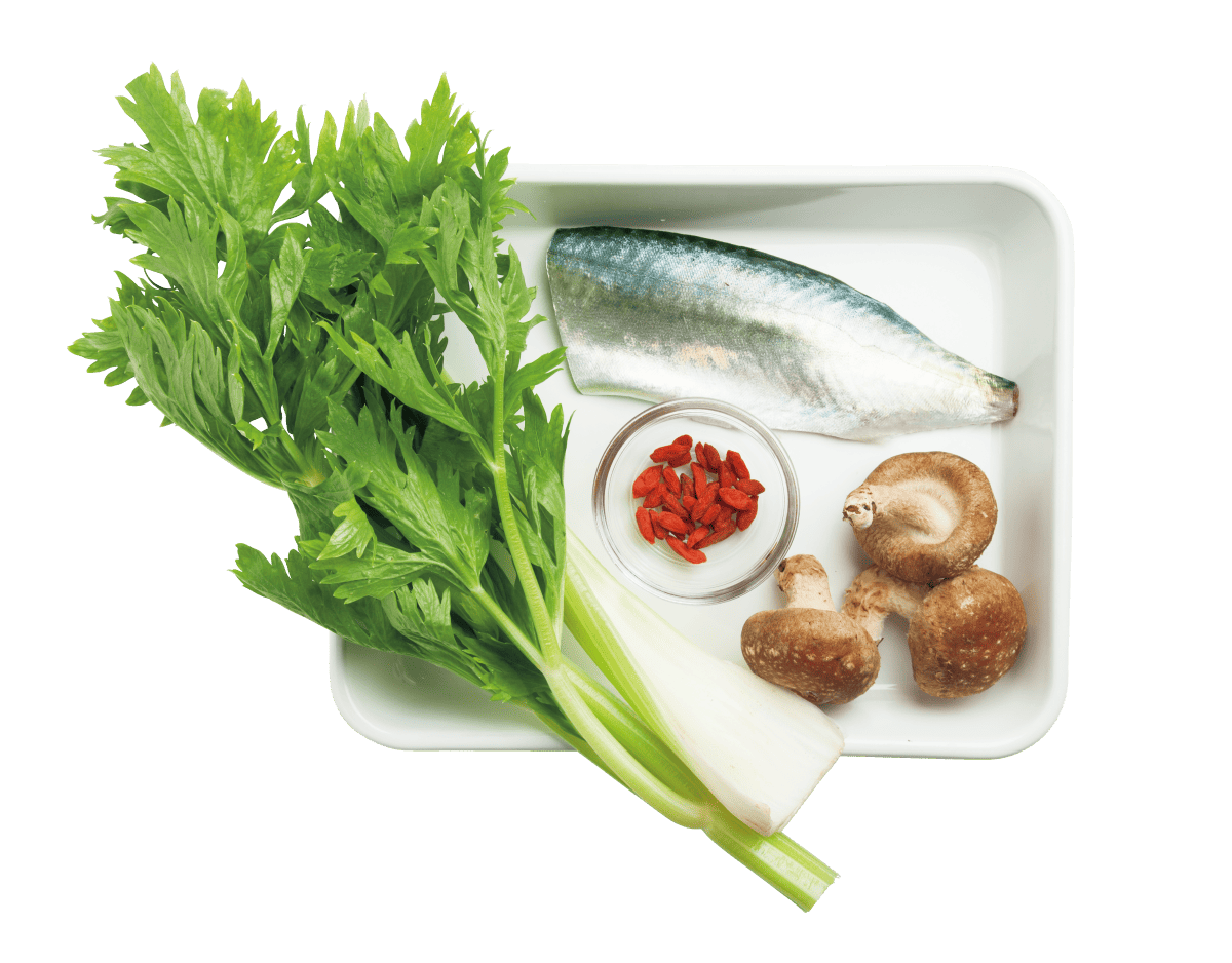 さば・セロリ・クコのみ・椎茸の材料写真