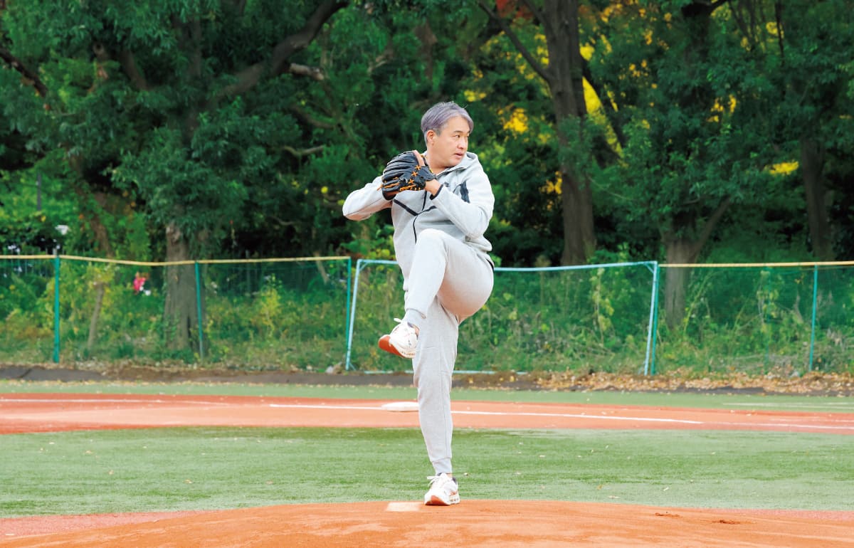 2.軸足に体重を置く