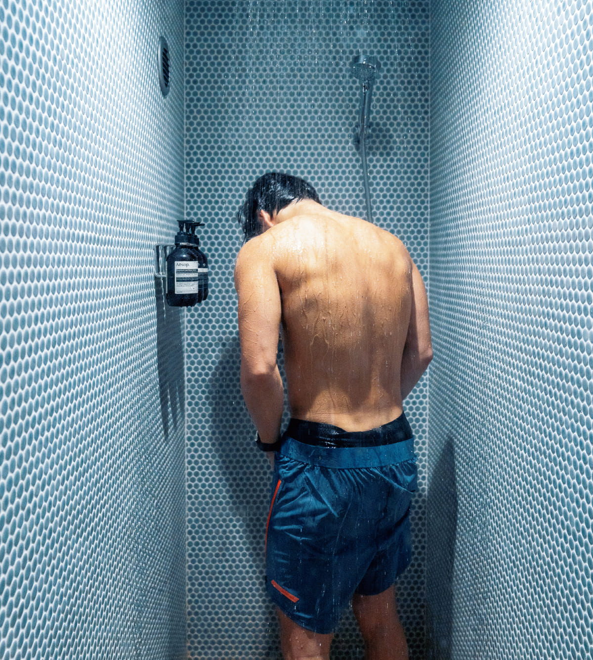 2.まずはシャワーで汗を流す