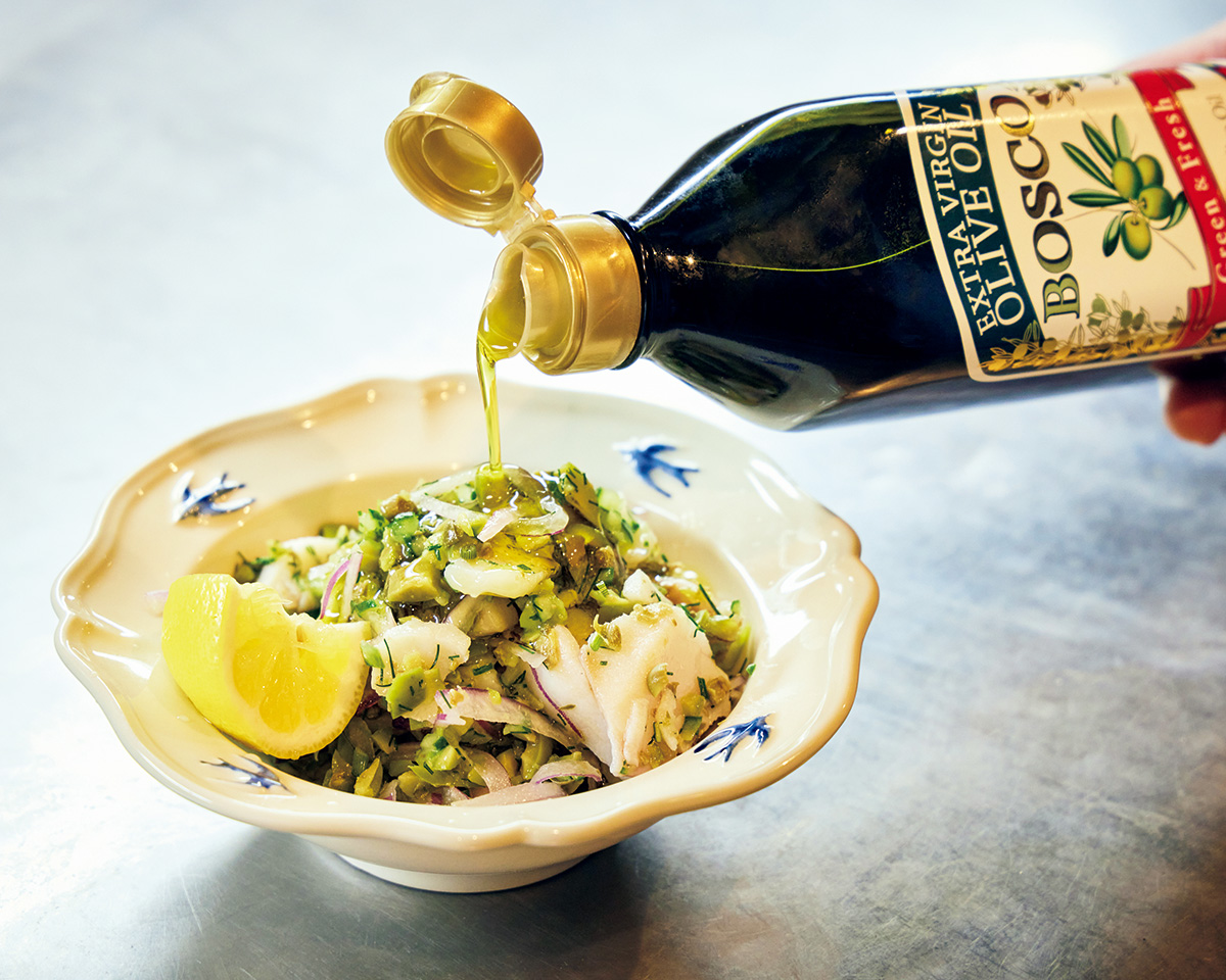 真ダラとグリーンオリーブのマリネ