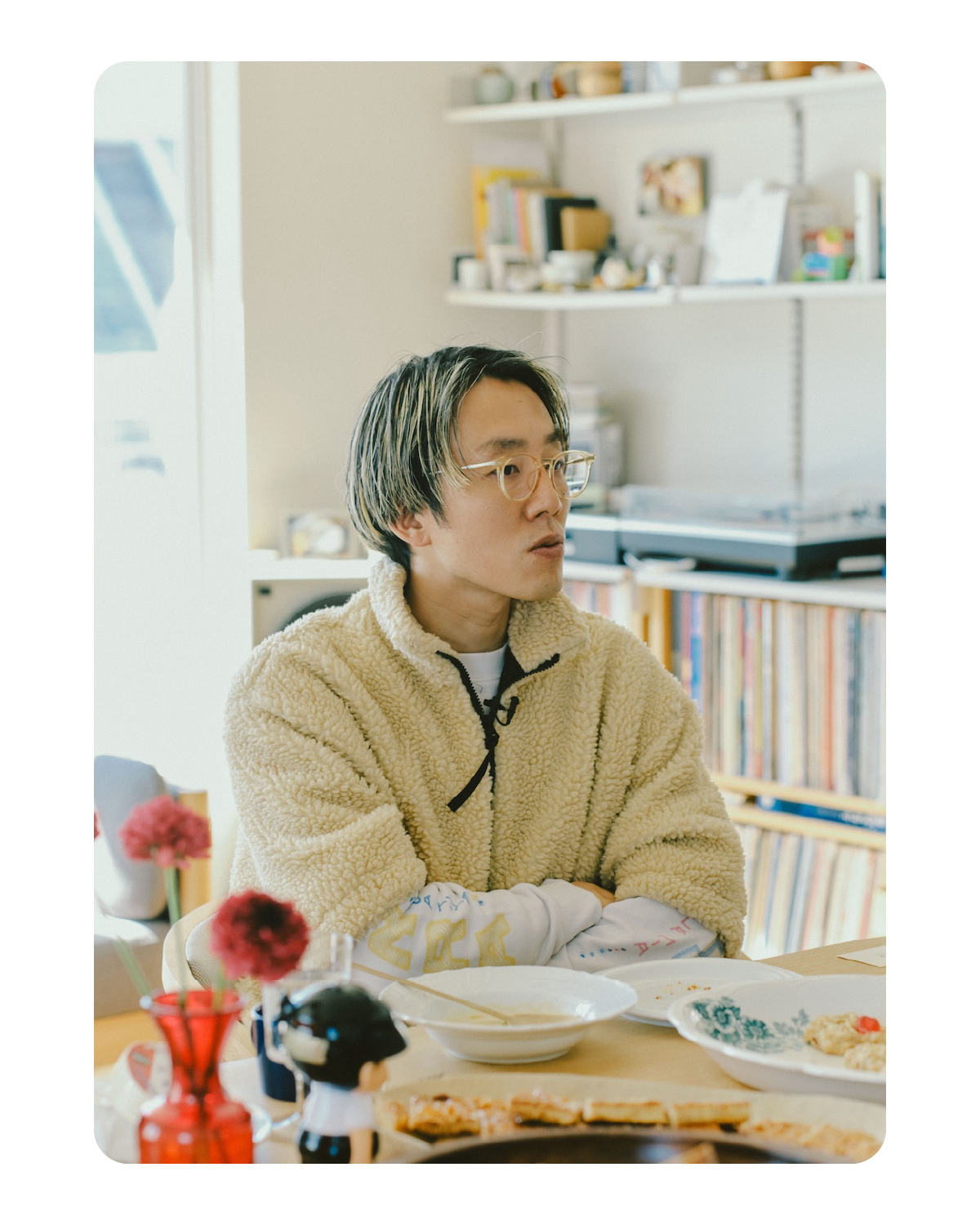 不揃いのフロランタンをかじりながら、吉田昌平さんに予定調和の先にあるデザインを教えてもらう。｜麻生要一郎のテーブル・トーク