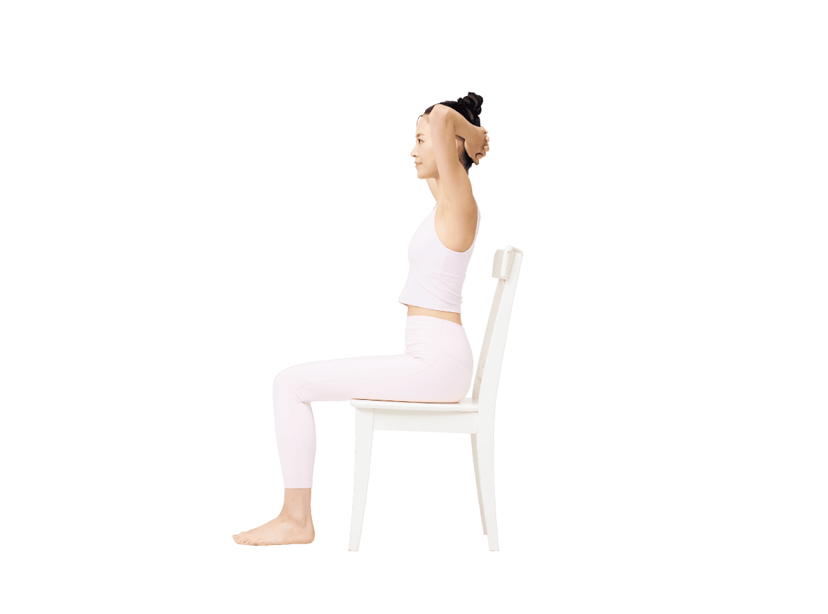 首の前屈ストレッチをしている様子
