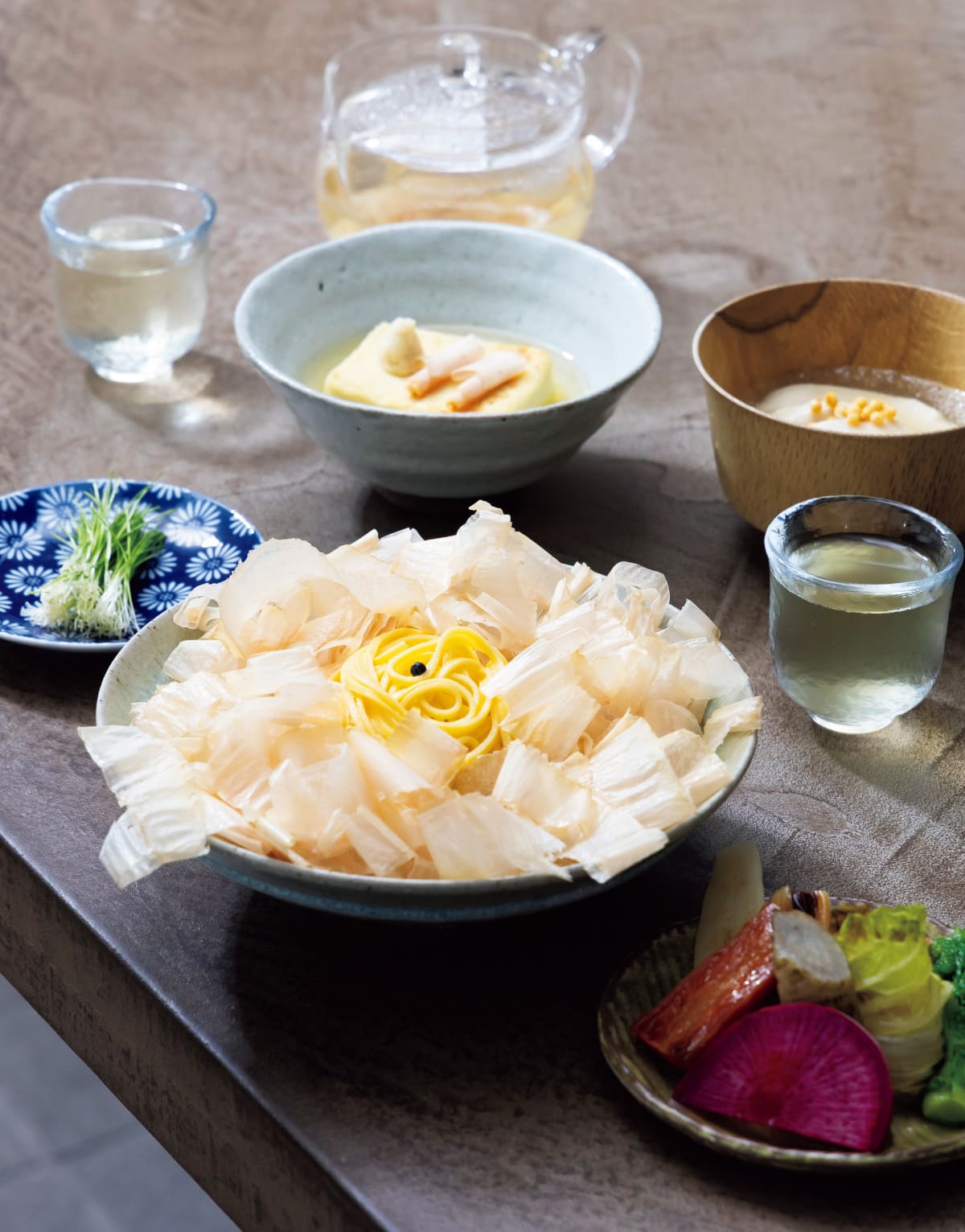 〈だし料理 十(じふ)〉の朝食