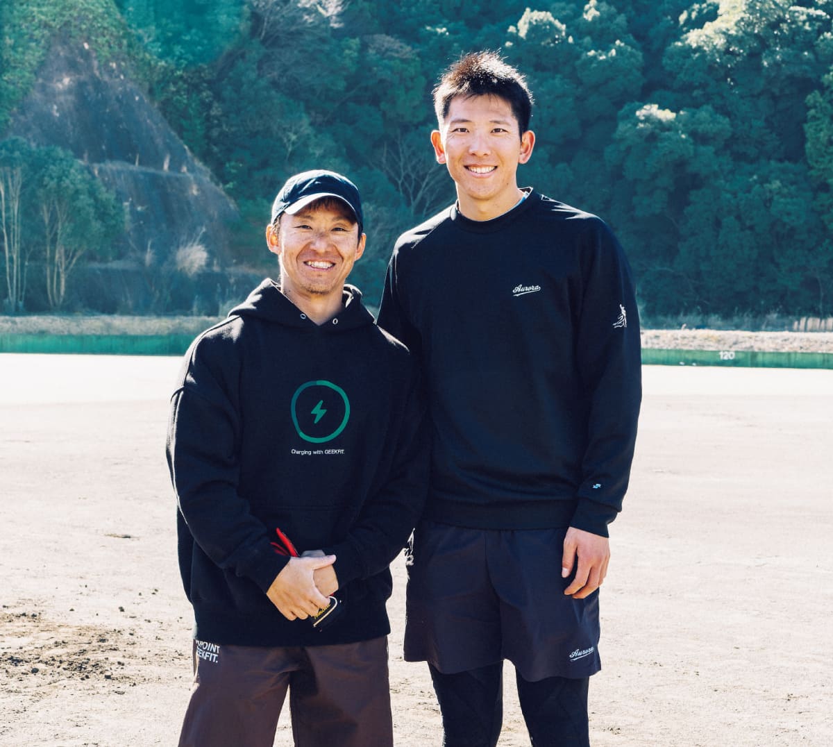 左：鈴木雅さん、右：戸郷翔征