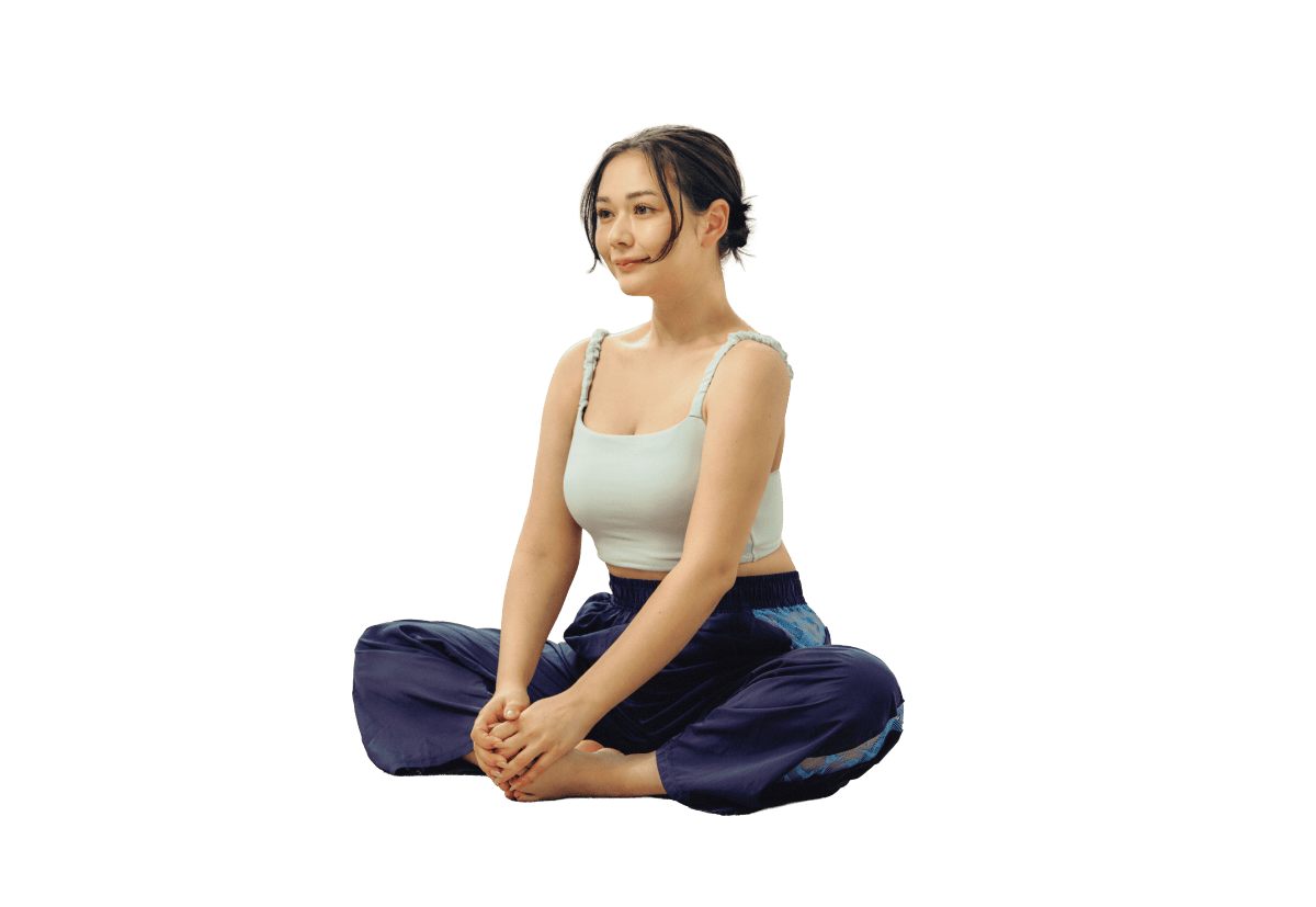 村重杏奈さんが長内転筋のストレッチをしている様子