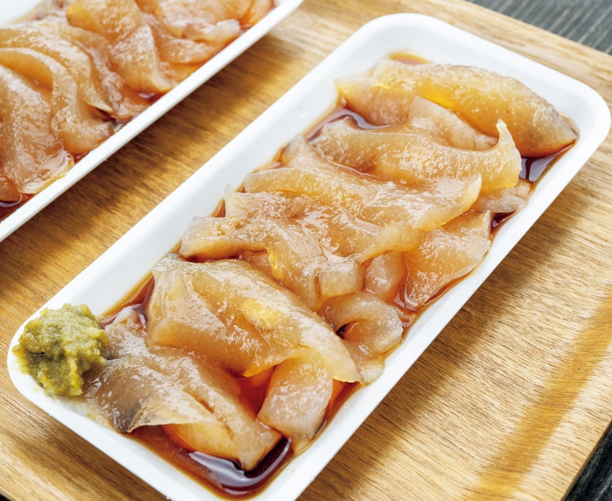 《自家製おさしみこんにゃく》