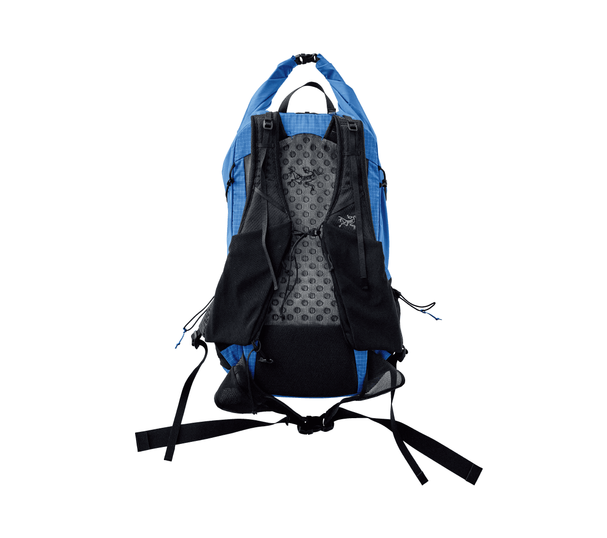 〈ARC'TERYX〉フロント