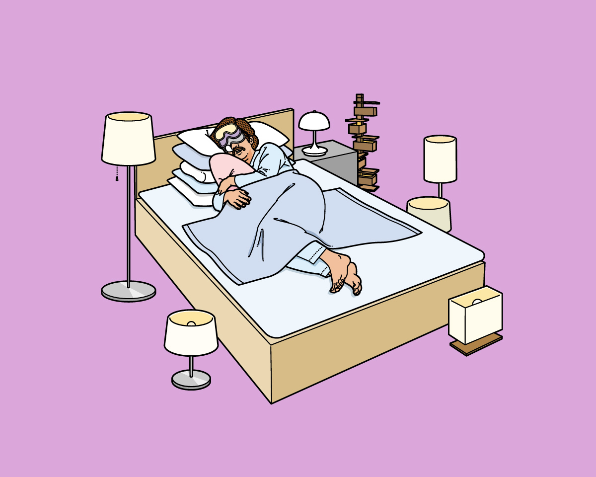 色々なグッズを使用し快適な寝室で寝ている様子