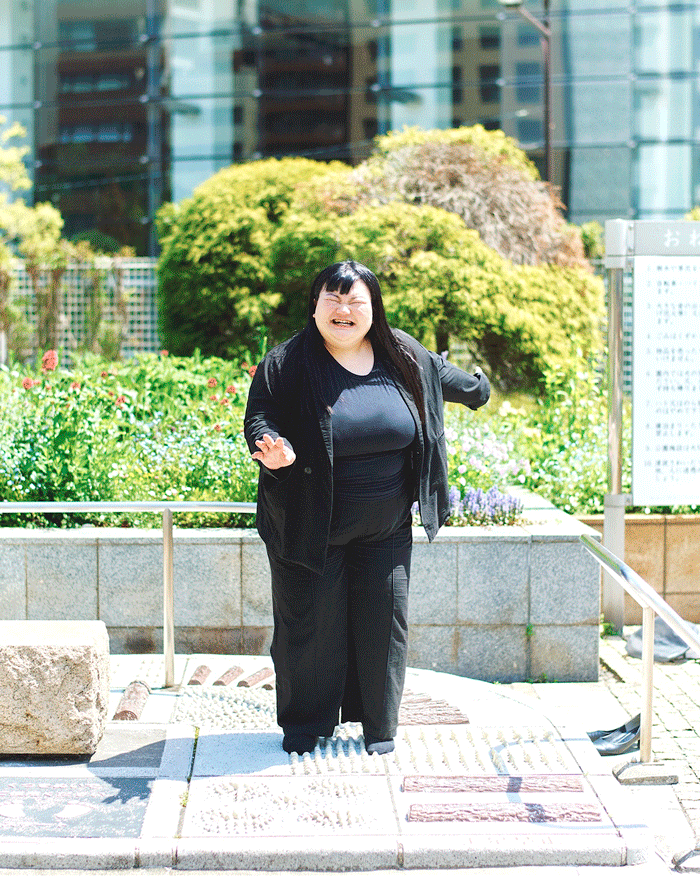 動くオダウエダの植田さん