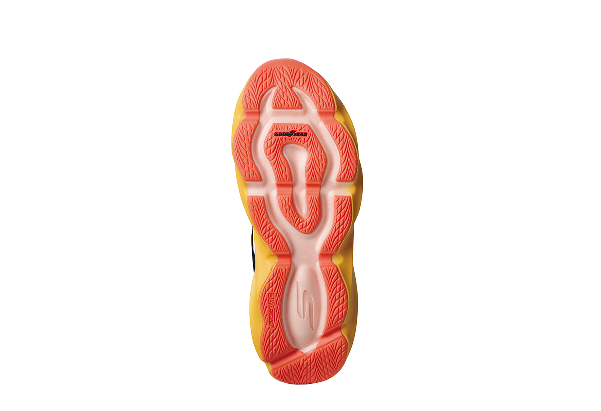 《Slip-ins Aero Burst》アウトソール
