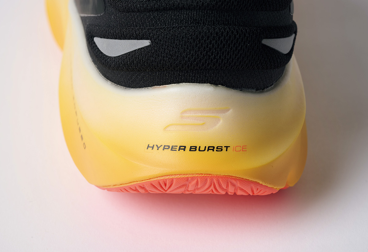 《Slip-ins Aero Burst》ミッドソール