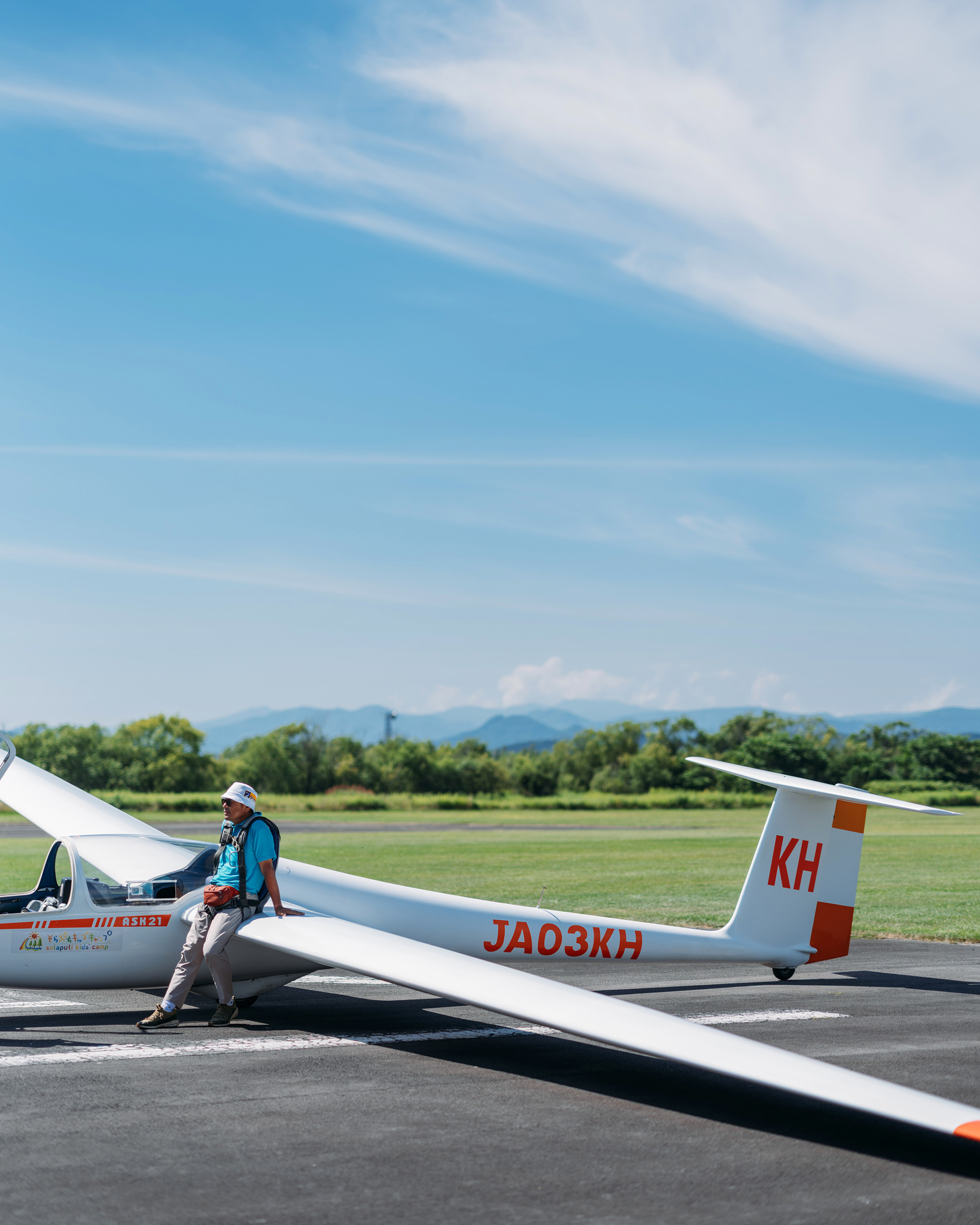 空を読み、鳥のように街を飛ぶ、グライダーパイロット。｜ローカルヒーローに会いに行く。vol.4